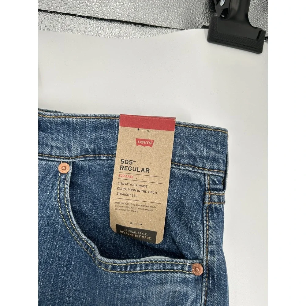 Levi's 505 Jeans Men's 56x30 Blue Denim Straight Leg Regular Stretch Medium Wash